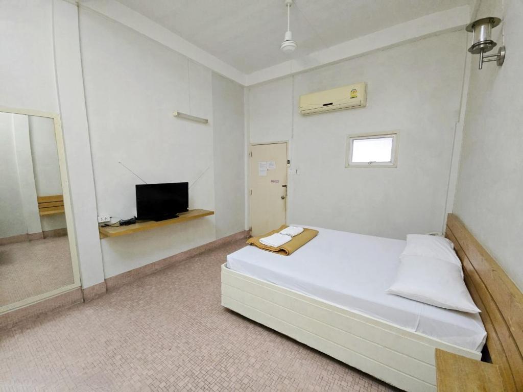 Rajata Hotel Bangkok Dış mekan fotoğraf