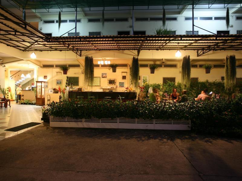 Rajata Hotel Bangkok Dış mekan fotoğraf